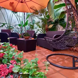 Il Cortiletto Di Piazza Verga Bed and breakfast